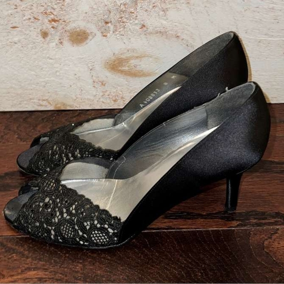 STUART WEITZMAN Chantelle Satin + Lace Peep Toe Heels - Picture 5 of 6